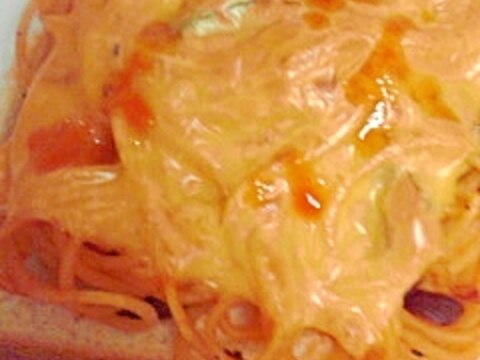 茄子スパゲティのせチーズトースト